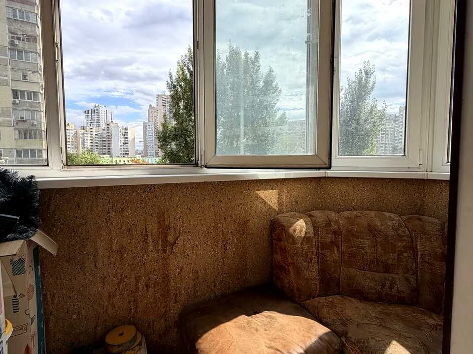 Квартира. Київ, Княжий Затон вул.