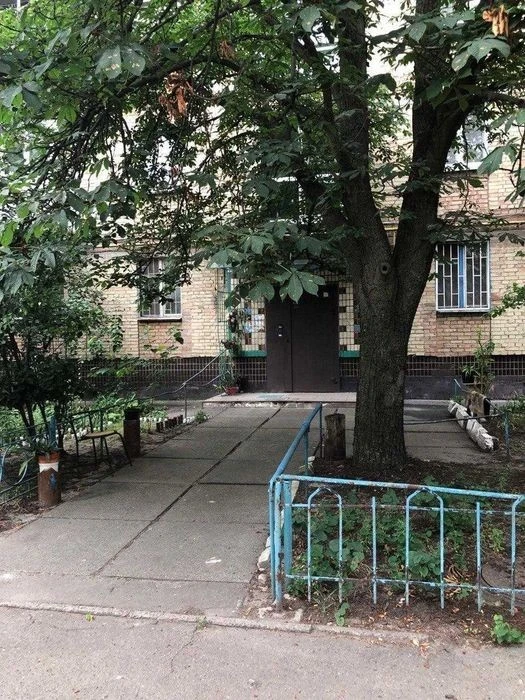 1к заг 32м2 вул. Ореста Левицького 19 м. Лісова Чернігівська