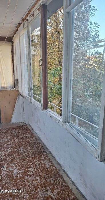 Без% Сдам велику1к квартиру, Метро Дорогожичі 5хв пішки, 44