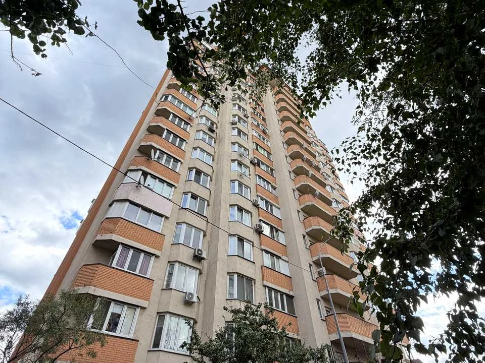 Квартира. Київ, Алматинська вул. (Алма-Атинська)