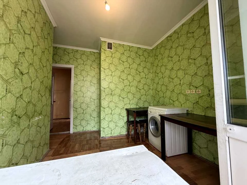 Квартира. Київ, Алматинська вул. (Алма-Атинська)