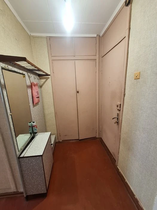 Продам 1 квартиру м.Алексеевская.