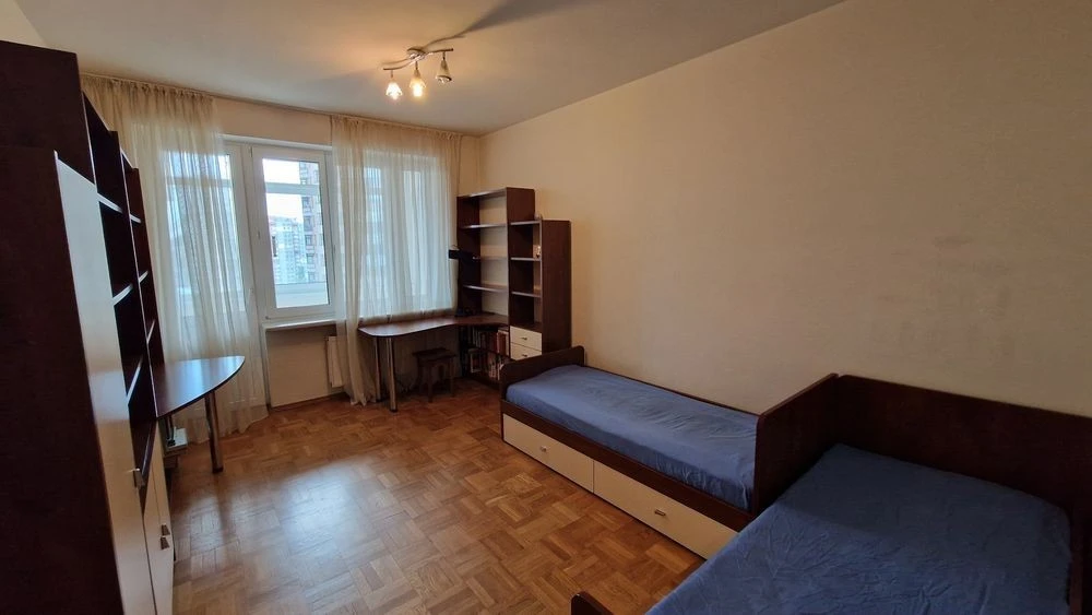 Оренда 3к квартири бульв. Лесі Українки 21. Метро Печерська