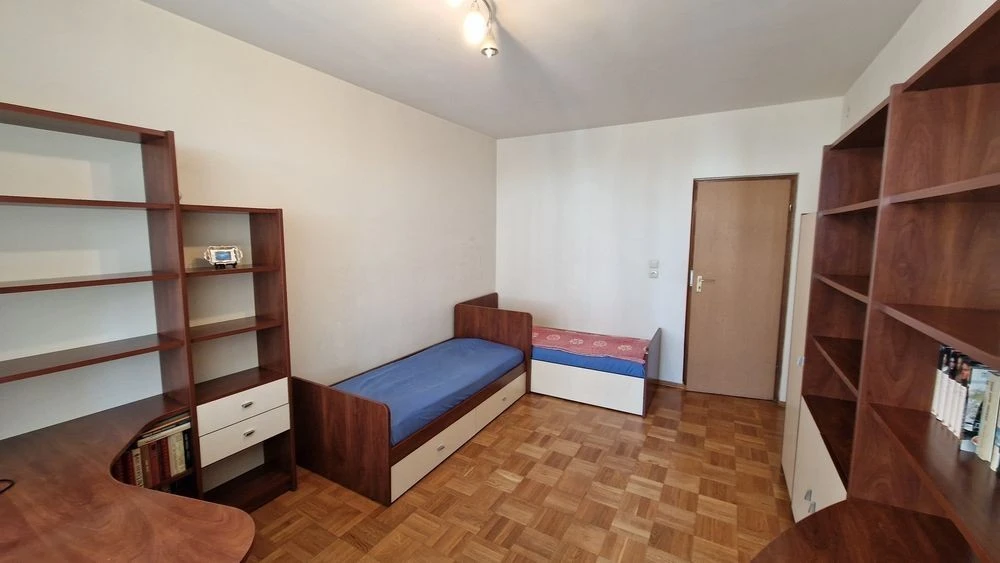 Оренда 3к квартири бульв. Лесі Українки 21. Метро Печерська