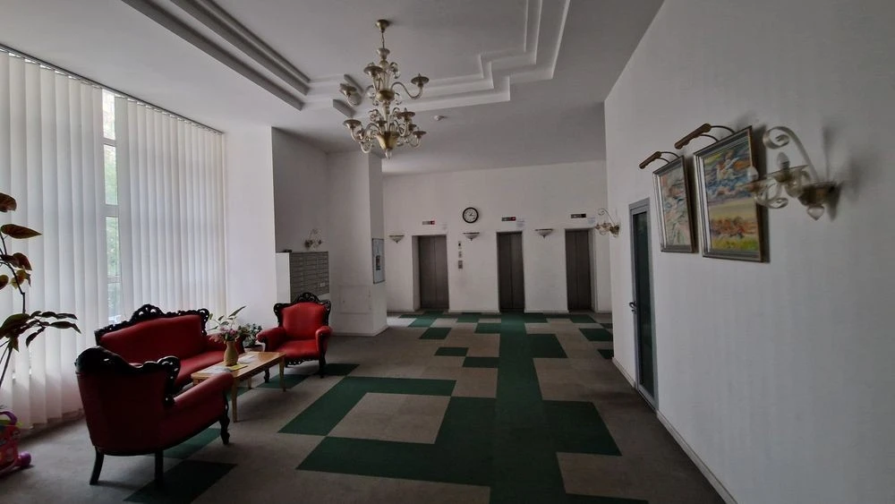 Оренда 3к квартири бульв. Лесі Українки 21. Метро Печерська