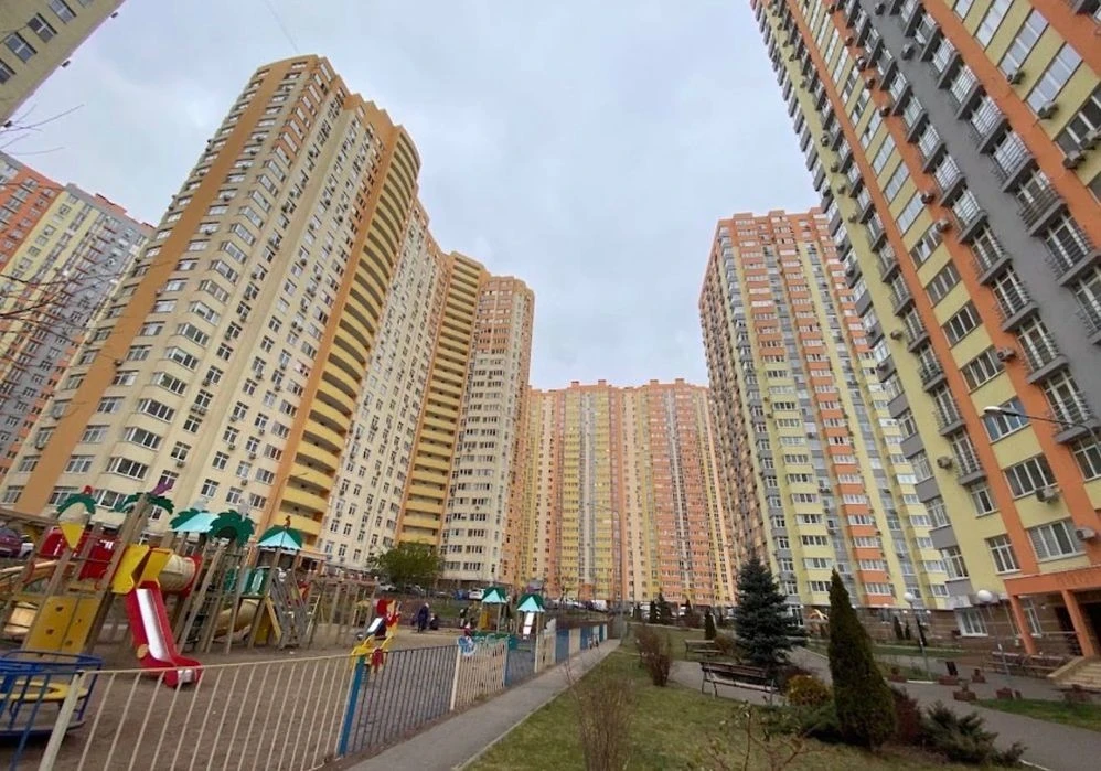 Оренда 2-кімн квартири в ЖК «Яскравий», Оболонь ( 1-й поверх
