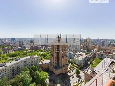 Продаж 5к квартири 255 кв. м на вул. Січових Стрільців 52А •