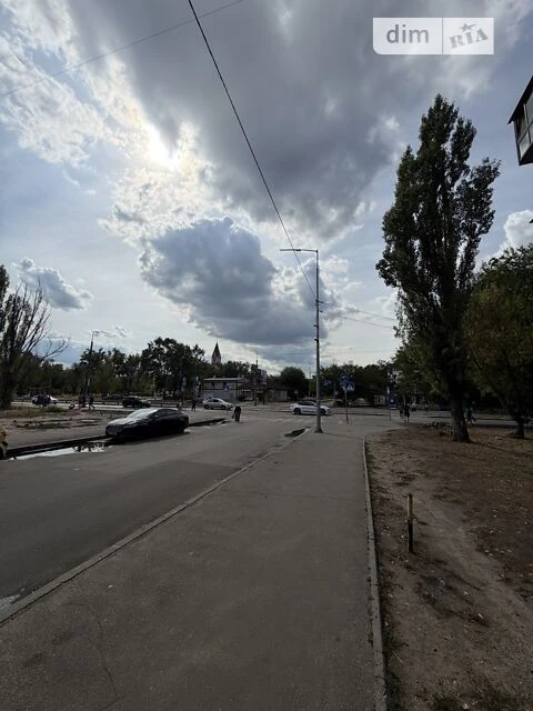 Продаж 2к квартири 48 кв. м на вул. Остафія Дашкевича 22 • I