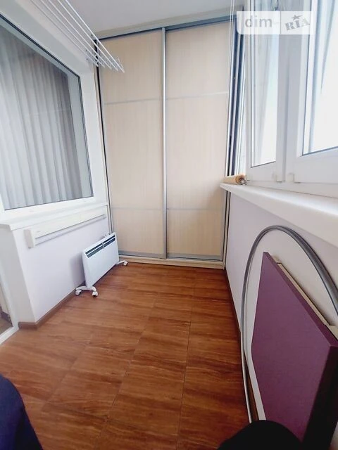 Продаж 2к квартири 53 кв. м на вул. Ревуцького 18 • ID 34819