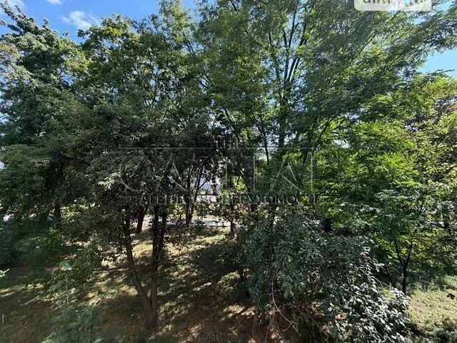 Продаж 2к квартири 43.4 кв. м на вул. Дегтярівська • ID 3482