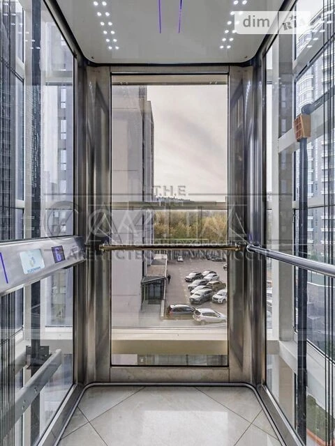 Продаж 1к квартири 272 кв. м на Болсунівська 21 • ID 3482016