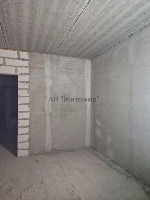 Продається 2-кімнатна квартира в ЖК «Полісся-2»