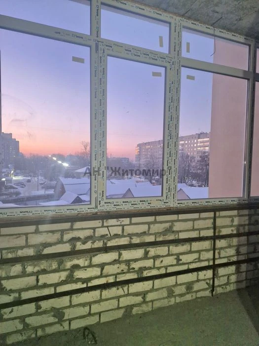 Продається 2-кімнатна квартира в ЖК «Полісся-2»