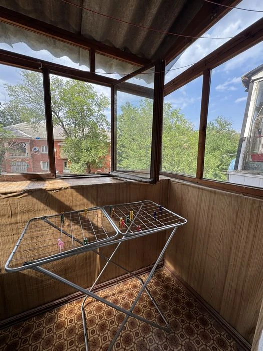 3к сталинка 70 м². Потолки 3м