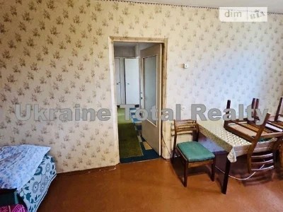 Продаж 2к квартири 47 кв. м на просп. Володимира Івасюка 44