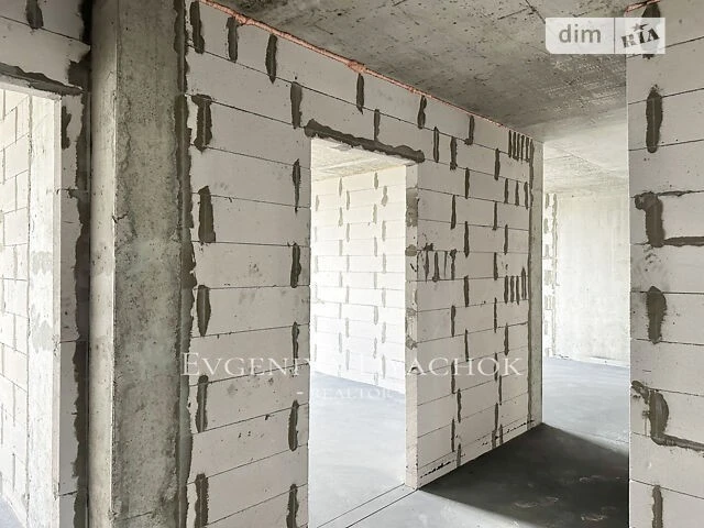 Продаж 5к квартири 149 кв. м на вул. Михайла Максимовича 32