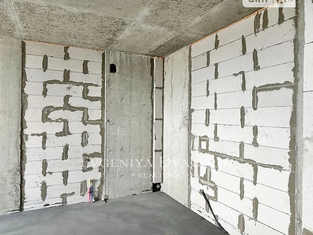 Продаж 5к квартири 149 кв. м на вул. Михайла Максимовича 32