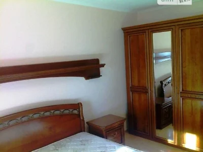 Продаж 3к квартири 82 кв. м на вул. Драгоманова 17 • ID 3481