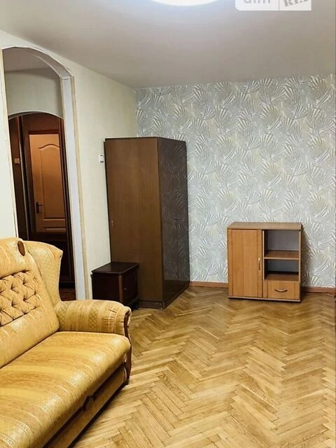 Продаж 3к квартири 56 кв. м на вул. Дружківська 4 • ID 34819