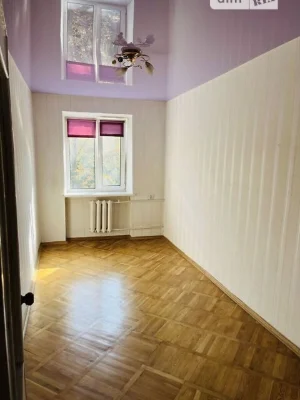 Продаж 3к квартири 56 кв. м на вул. Дружківська 4 • ID 34819