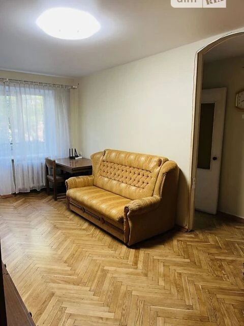 Продаж 3к квартири 56 кв. м на вул. Дружківська 4 • ID 34819