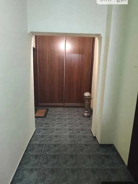 Продаж 3к квартири 105.1 кв. м на вул. Братства тарасівців 1