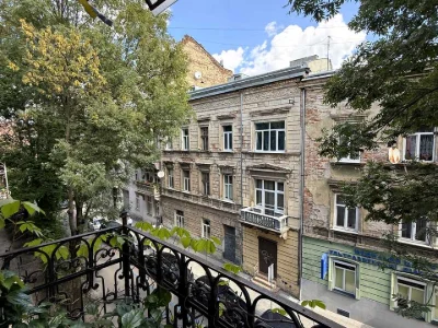 Квартира. Львів, Івана Огієнка вул. ()