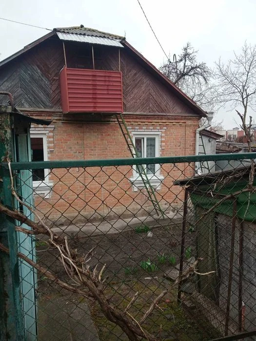 Продам частину будинку на Старому місті!