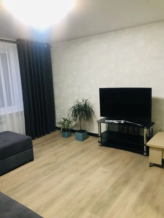 Продаж 2 квартири Космічний мкрн