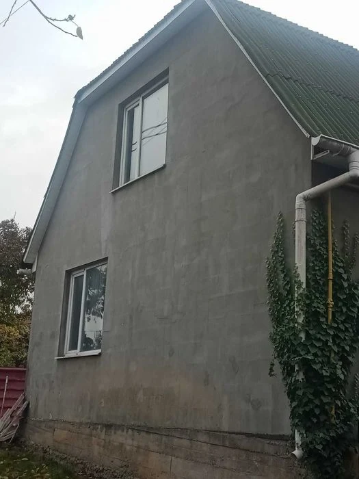 Продам частину будинку на Бучмах!