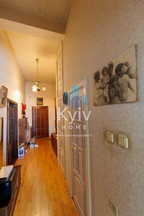 Продаж квартири в царському будинку Січових Стрільців