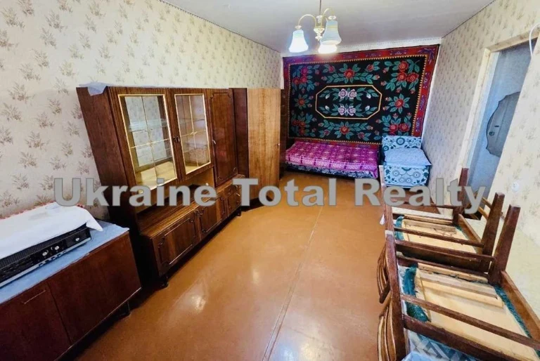 ОБОЛОНЬ! 2 кінмтна квартира під ремонт! Проспект Героїв Стал
