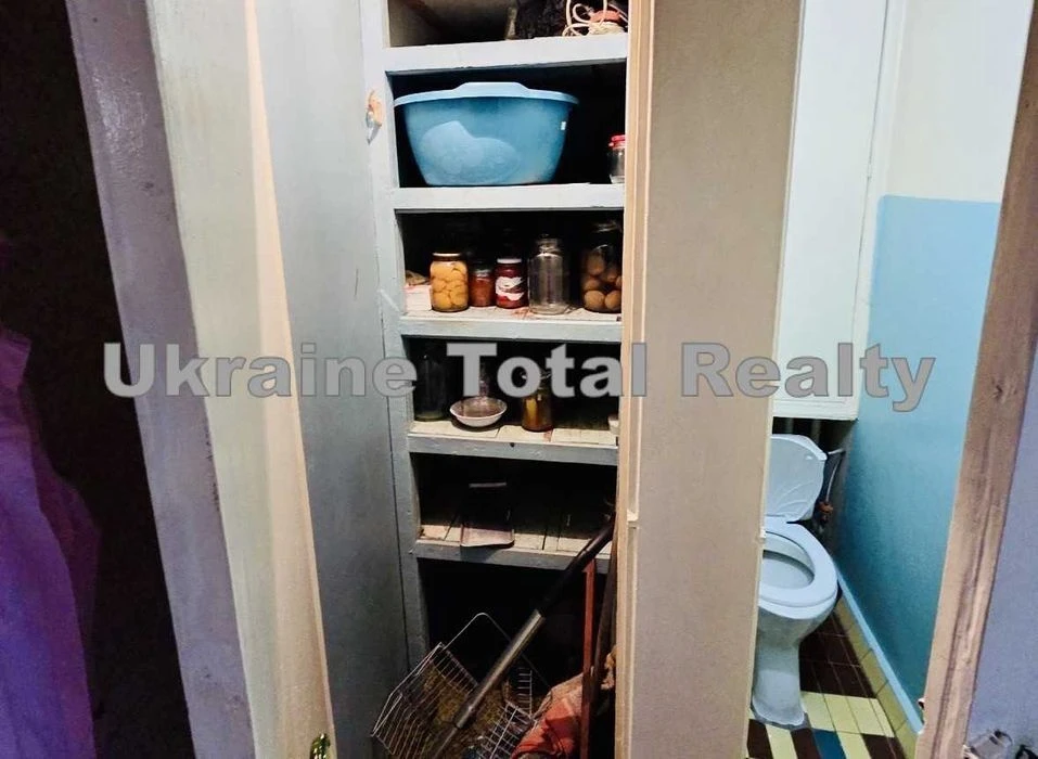 ОБОЛОНЬ! 2 кінмтна квартира під ремонт! Проспект Героїв Стал