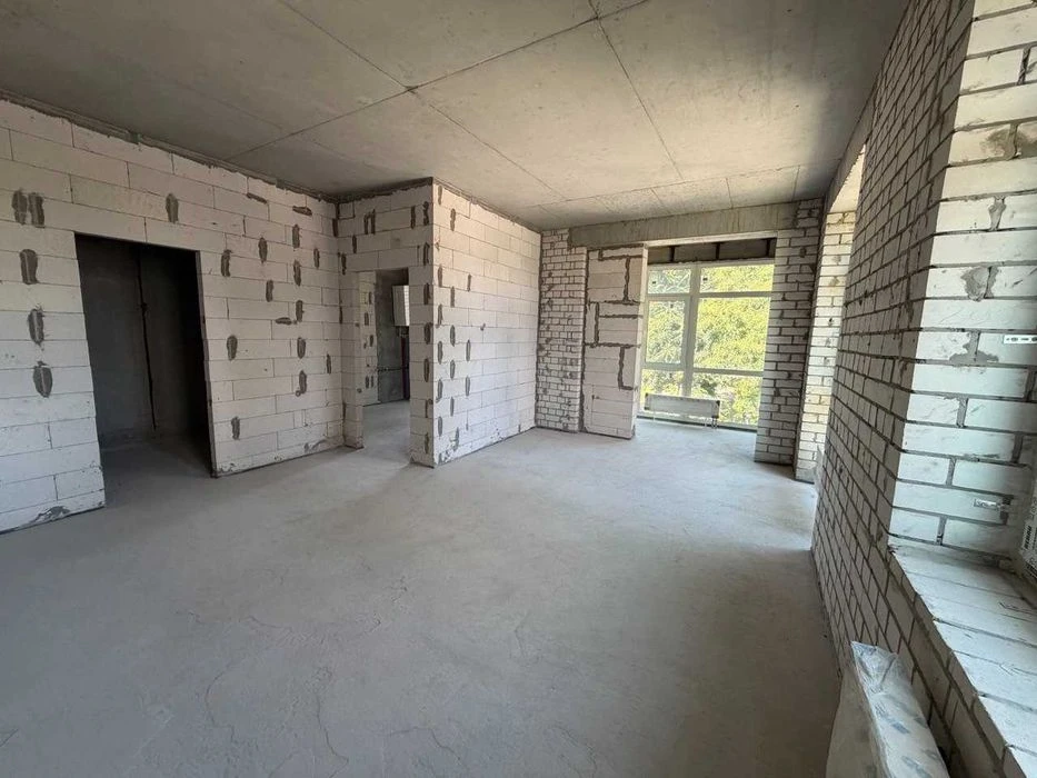 Продам 2-комнатную квартиру в новострое в центре (ЖК Форест