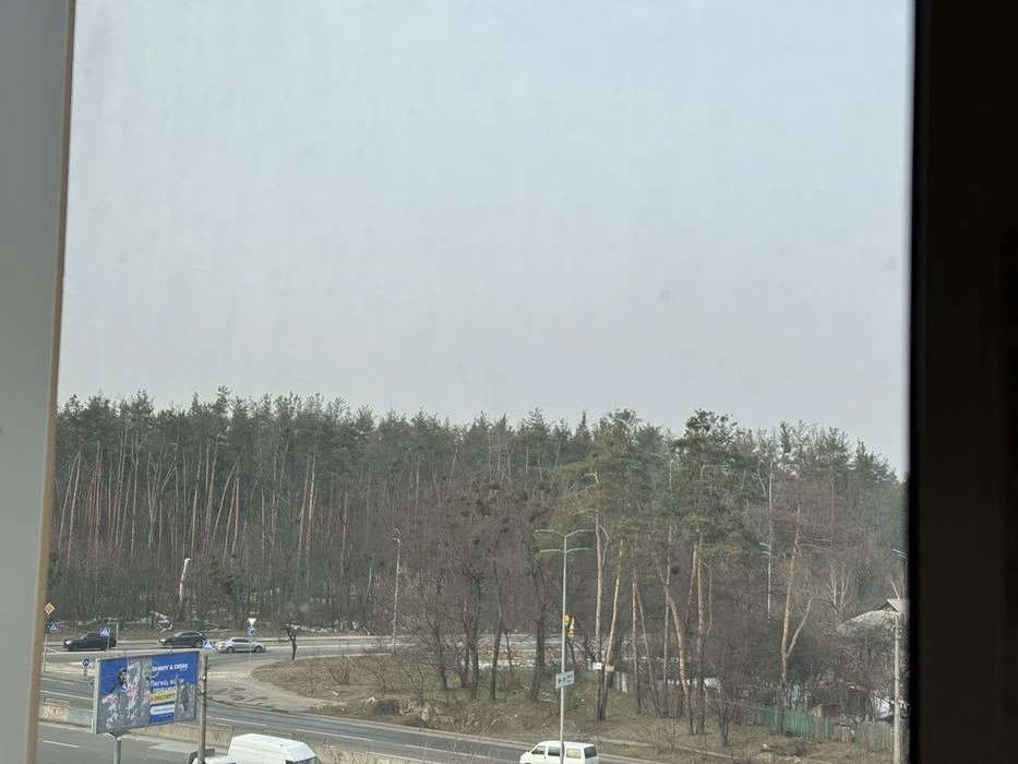 Продаж 3 кімн на 5 поверсі у новому будинку на Кондратюка 1