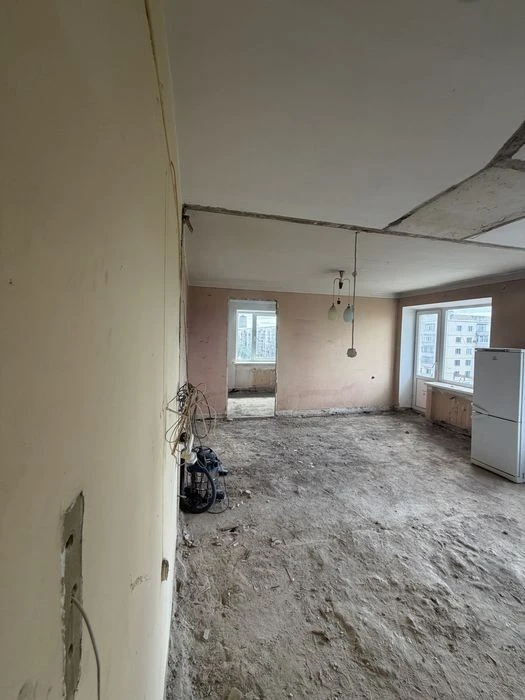 Продам видову квартиру в Печерському районі Києва