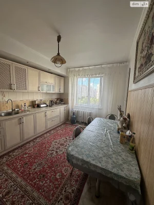 Продаж Квартира Троєщина