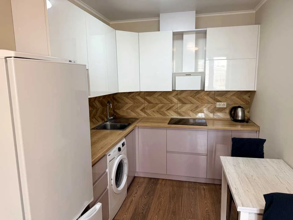 Apartment. Kharkiv, Kozakevicha St.