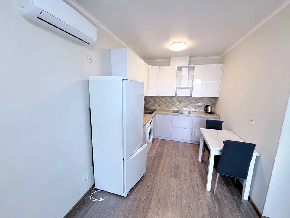 Apartment. Kharkiv, Kozakevicha St.