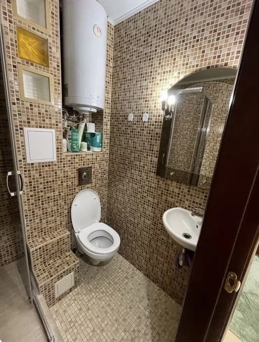 Продаж 3к квартири 57м² м. Олімпійська, вул. Івана Федорова,
