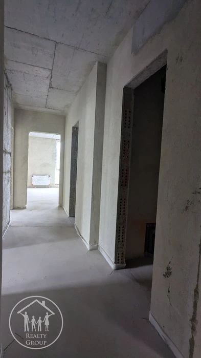 Продаж 2-кімнатної квартири 79м2 Підголоско, Чорновола