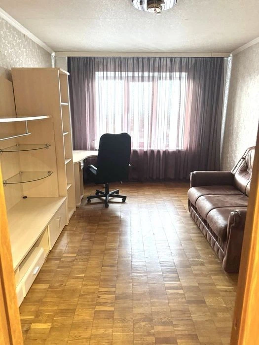 Продам квартиру, ТЕРМІНОВО! Двушка з ремонтом, двокімнатна к