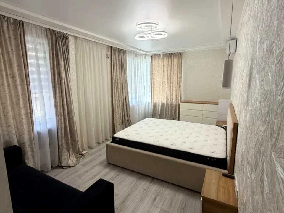 Квартира. Дніпро, Незалежності вул. (Титова)