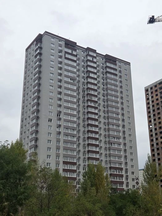 Продам 1к квартиру 38м2 ЖК Патріотика Збараж