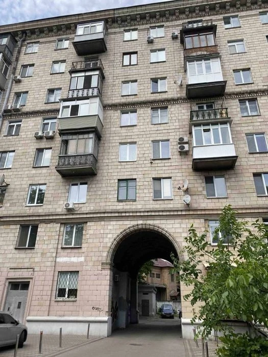 Продаж 3к. квартири, сталінка, пр. Повітрофлотський 34