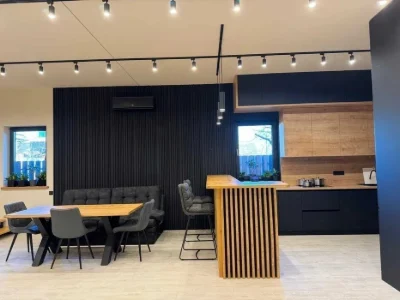 Оренда котеджу 285 м², Північно-Степова вул.
