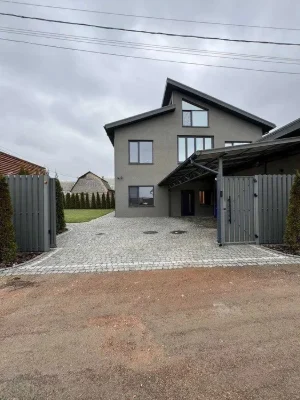 Оренда котеджу 285 м², Північно-Степова вул.
