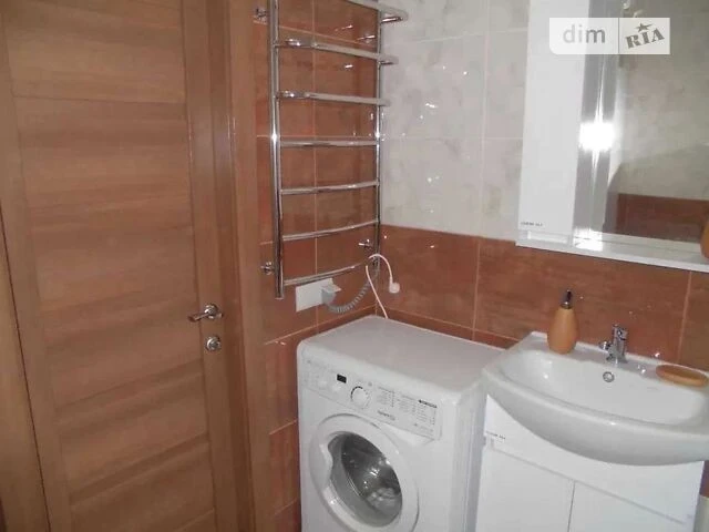 Довготривала оренда 1к квартири на вул. Ревуцького 54Б • ID