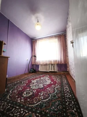 Продаємо 4-кімнатну квартиру  р-н Пацаєва