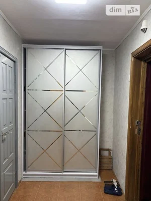 Довготривала оренда 1к квартири на просп. Романа Шухевича 30